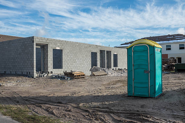 Best Construction site porta potty rental  in East Peoria, IL